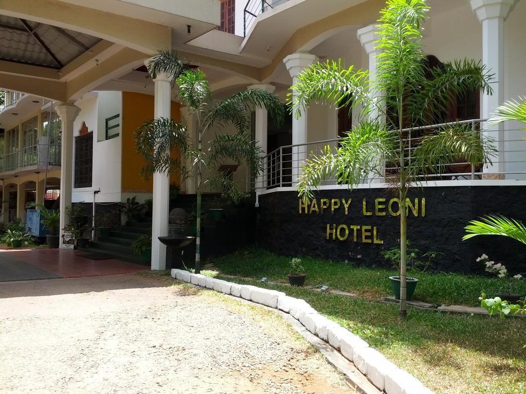 Happy Leoni Hotel Holambra Exterior foto