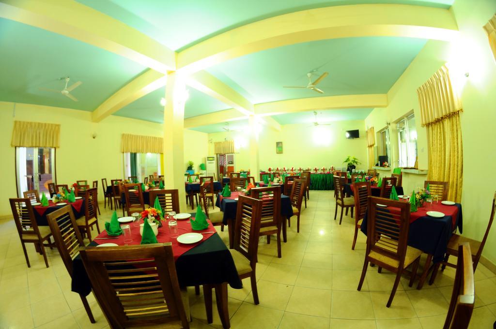 Happy Leoni Hotel Holambra Exterior foto